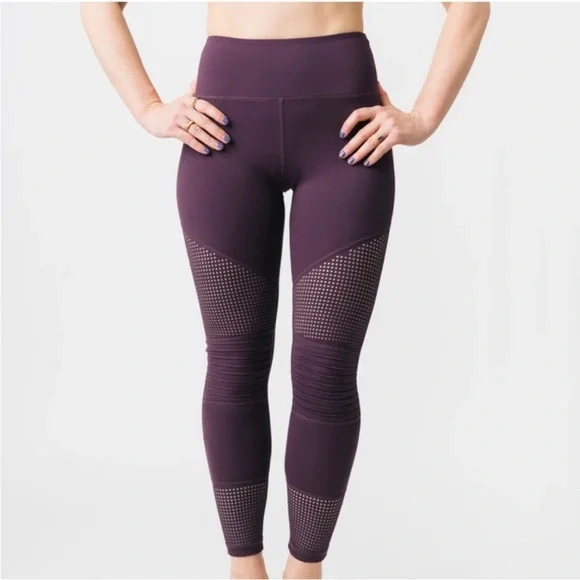 Zyia Blackberry Purple Light n Tight Hi Rise Moto Mesh Leggings Sz 8-10 - Picture 3 of 9